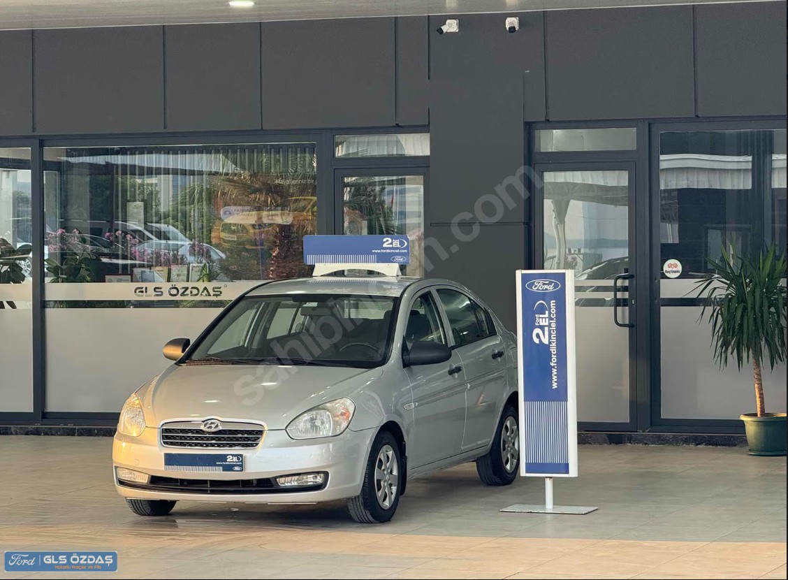 HYUNDAİ ACCENT ERA 1.5 CRDİ VGT TEAM 2010 MODEL